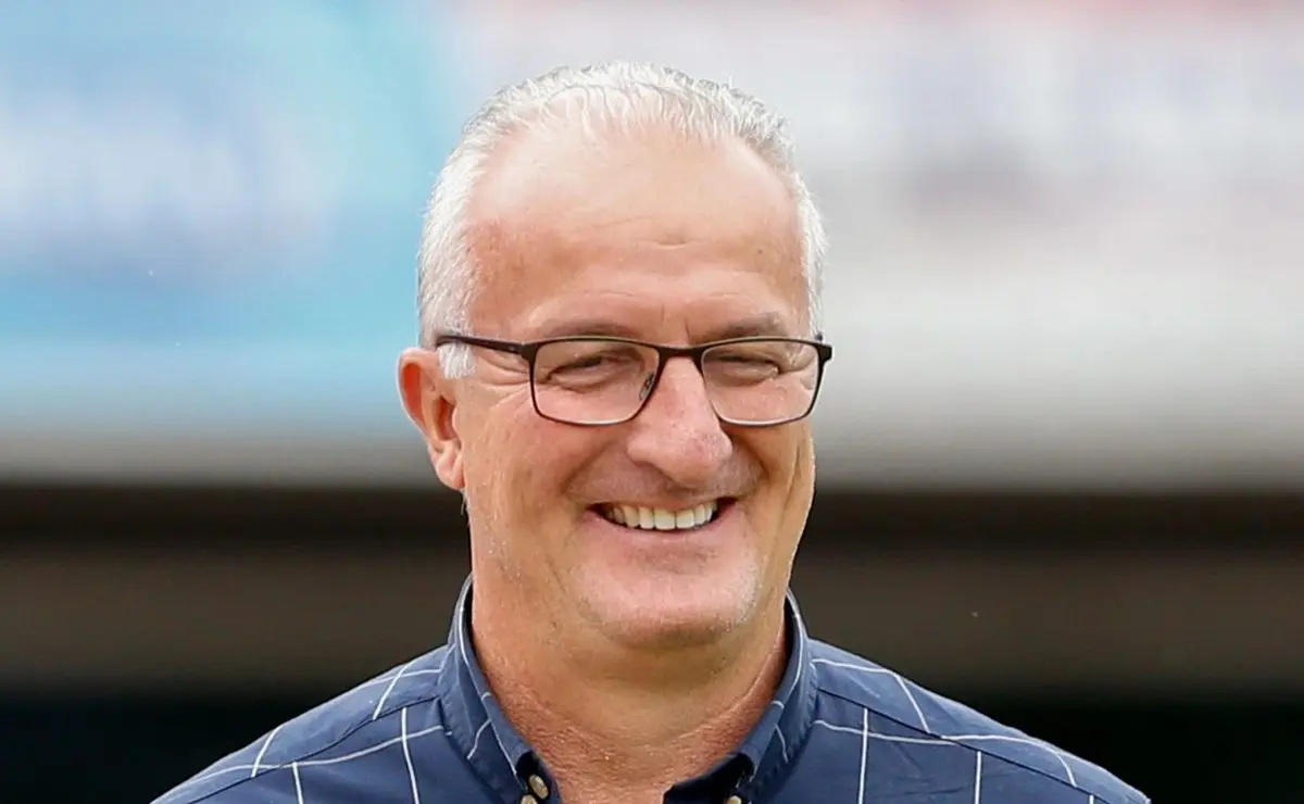 Santos Reforça Contato por Dorival Visando Acordo