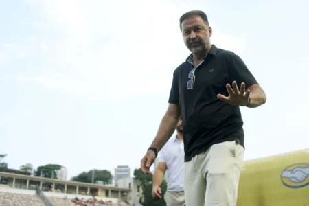 Presidente do Corinthians desconversa sobre Dorival e revela: "Acreditávamos que seria o Tite"