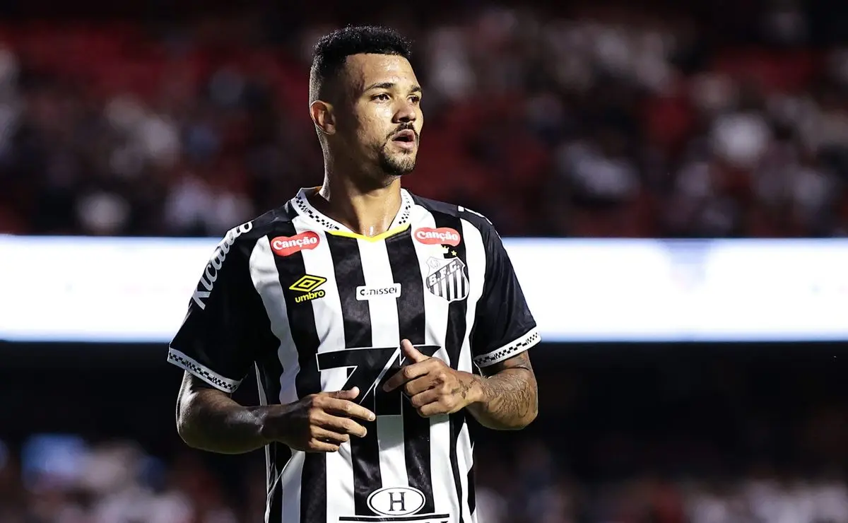 Santos: Desempenho Fora de Casa e Início de Temporada Desafiador