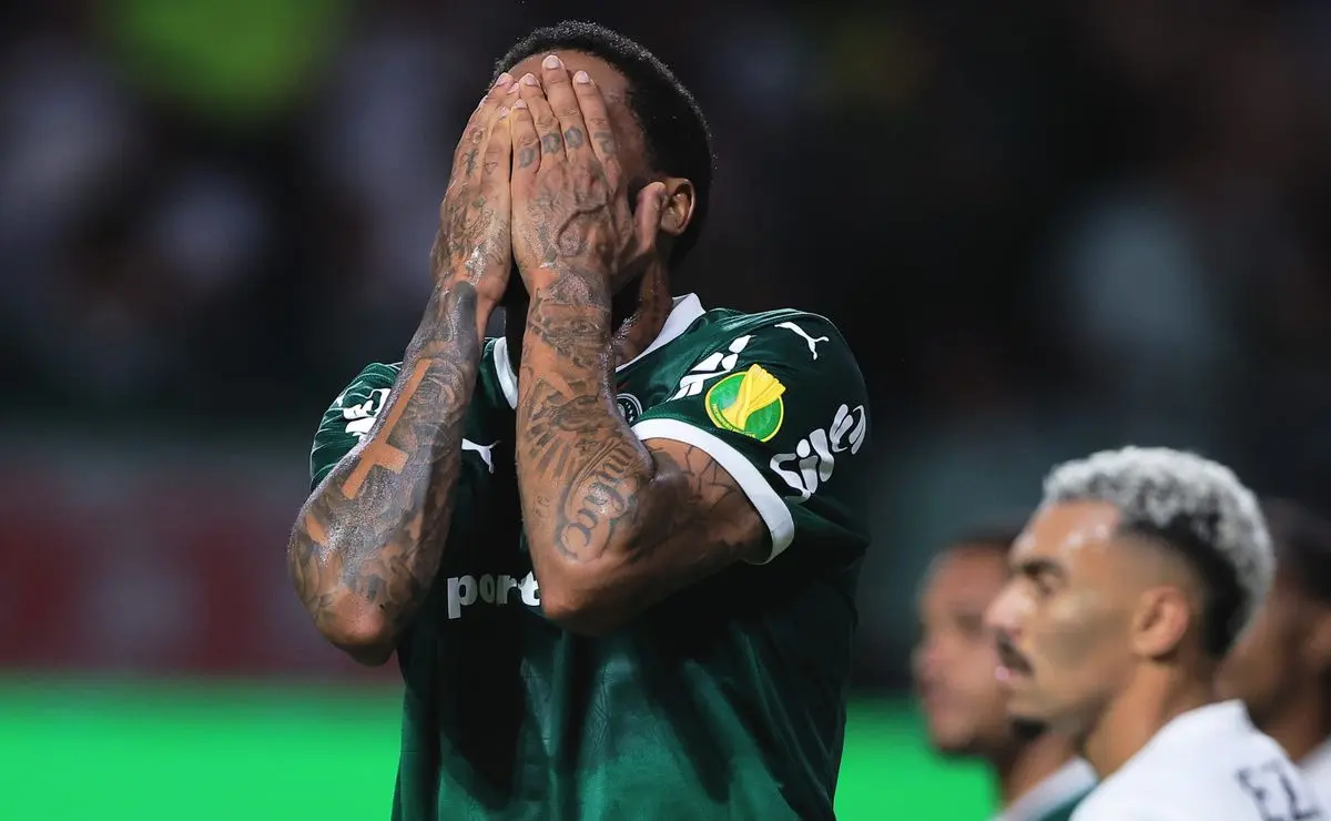 Micael com lesão: Tornozelo preocupa e desfalca Palmeiras em seis jogos, no mínimo