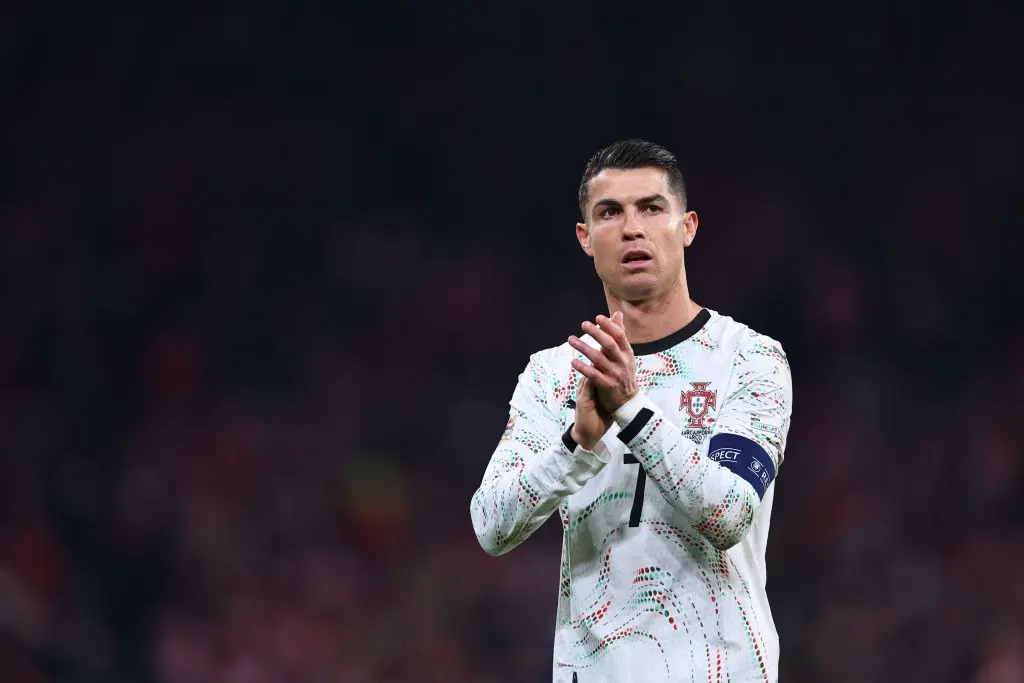 Cristiano Ronaldo Busca o Maracanã para Imortalizar Pegadas na Calçada da Fama