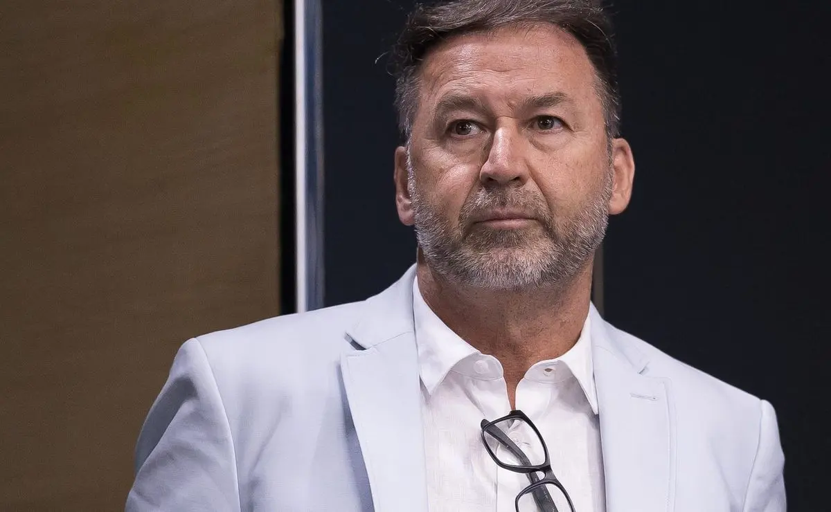 Augusto Melo Apresenta Projeto para Neo Química Arena e Critica Arrecadação da Gaviões: "Envergonhado"