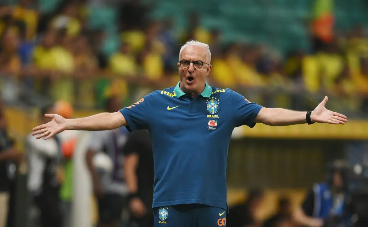 Dorival Júnior Falha em Visita ao CT do Corinthians e Contrato com Augusto Melo Embolado