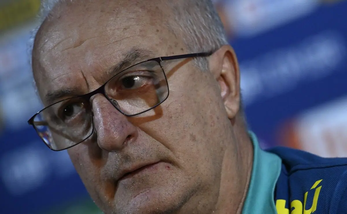 Dorival Júnior: Pedido Salarial de R$ 3 Milhões e o Corinthians Analisa Luis Castro