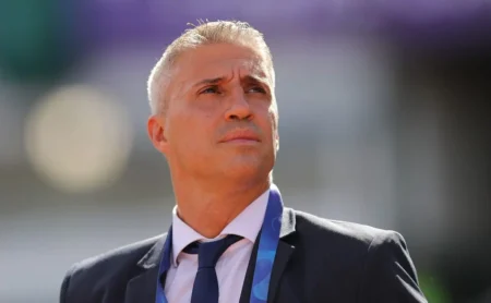 Hernán Crespo é oferecido ao Corinthians, porém diretoria não aceita