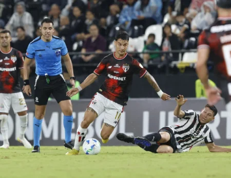 São Paulo Solicita Árbitros Experientes à Conmebol para Jogos da Libertadores