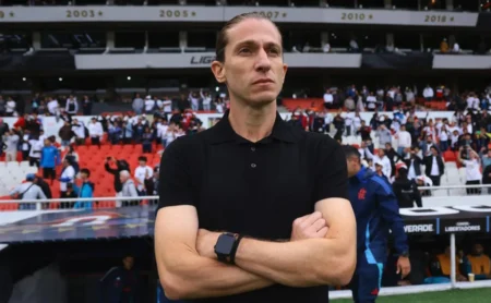 Filipe Luís almeja repatriar lateral de 27 anos convocado para a Seleção Brasileira no Flamengo
