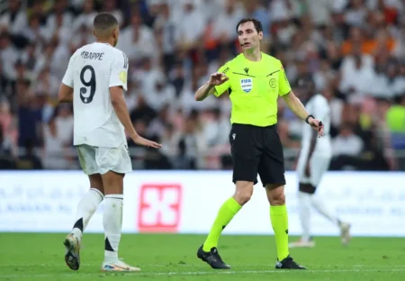 Real Madrid Pede Mudança de Árbitro na Final da Copa do Rei: "Inaceitável"