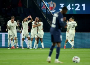 Nice Vence PSG e Adia Sonho Invicto Francês