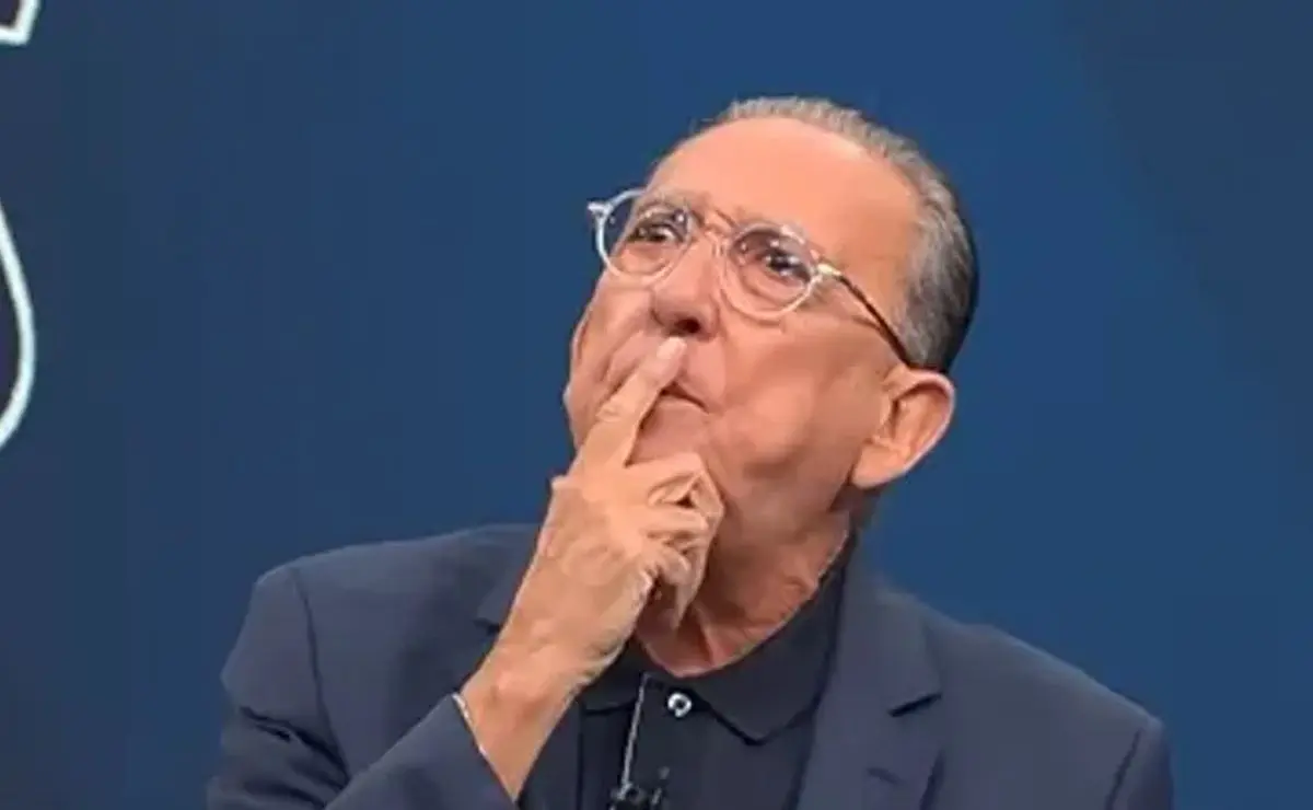 Galvão Bueno critica o Flamengo e destaca falha crucial: "Toma espaço"