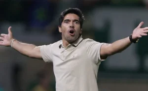 Análise de Abel Ferreira sobre Palmeiras e Porto no Super Mundial: "Um time que jamais..."