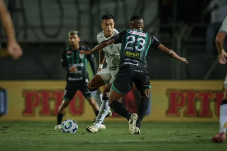 Análise do Atlético-MG: Defesa reincide em falhas, e Cuello se destaca isolado no ataque