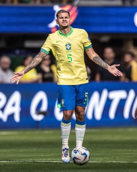 CBF Reafirma Compromisso Estatutário e Adia Definição de Uniformes para a Copa de 2026