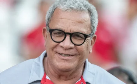 Náutico com chances de classificação contra o São Paulo na Copa do Brasil, segundo Hélio dos Anjos: "Nada vai nos impedir".