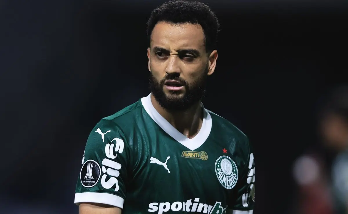 Felipe Anderson revela no Palmeiras luta interna e superação: "Abaixei a cabeça…"