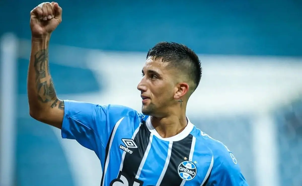 Desfalque de Cristian Olivera afeta o Grêmio contra o Flamengo no Brasileirão