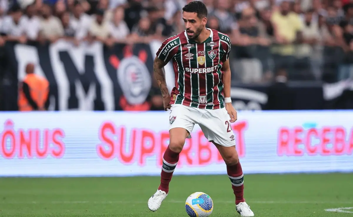Fluminense relaciona jogadores para jogo na altitude e poupa titulares