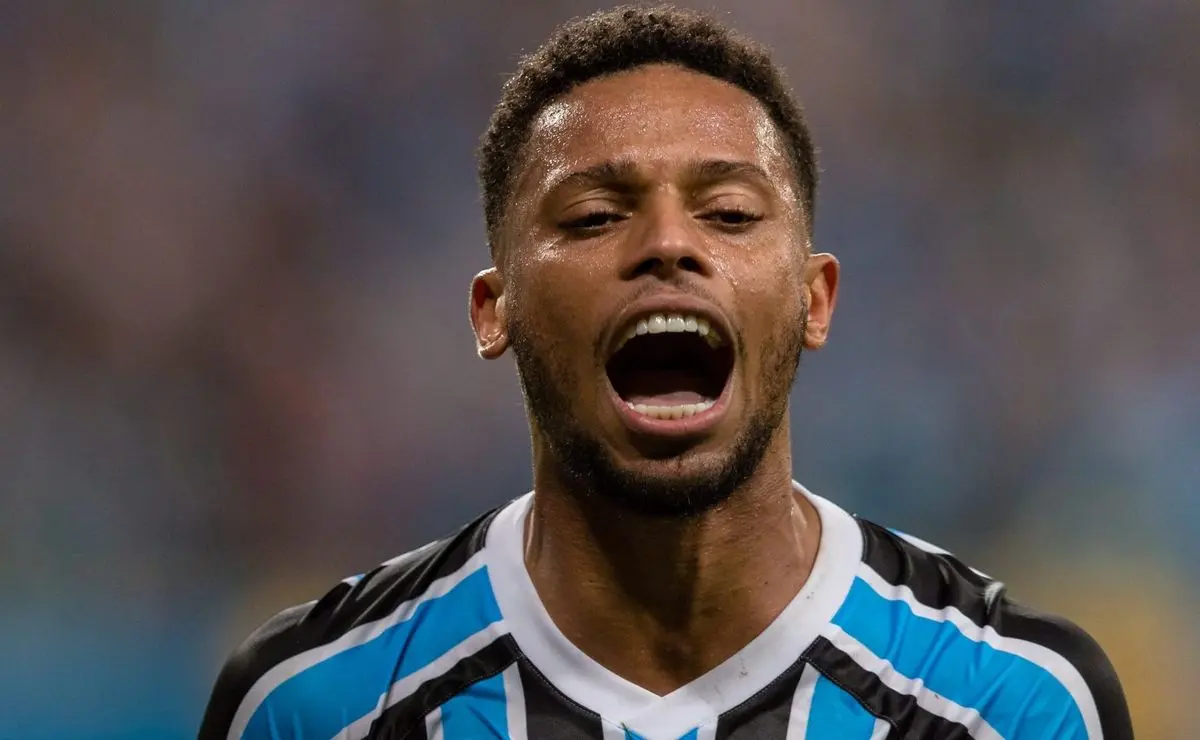 André sobre Renato Portaluppi no Grêmio: Elogios e revelação.