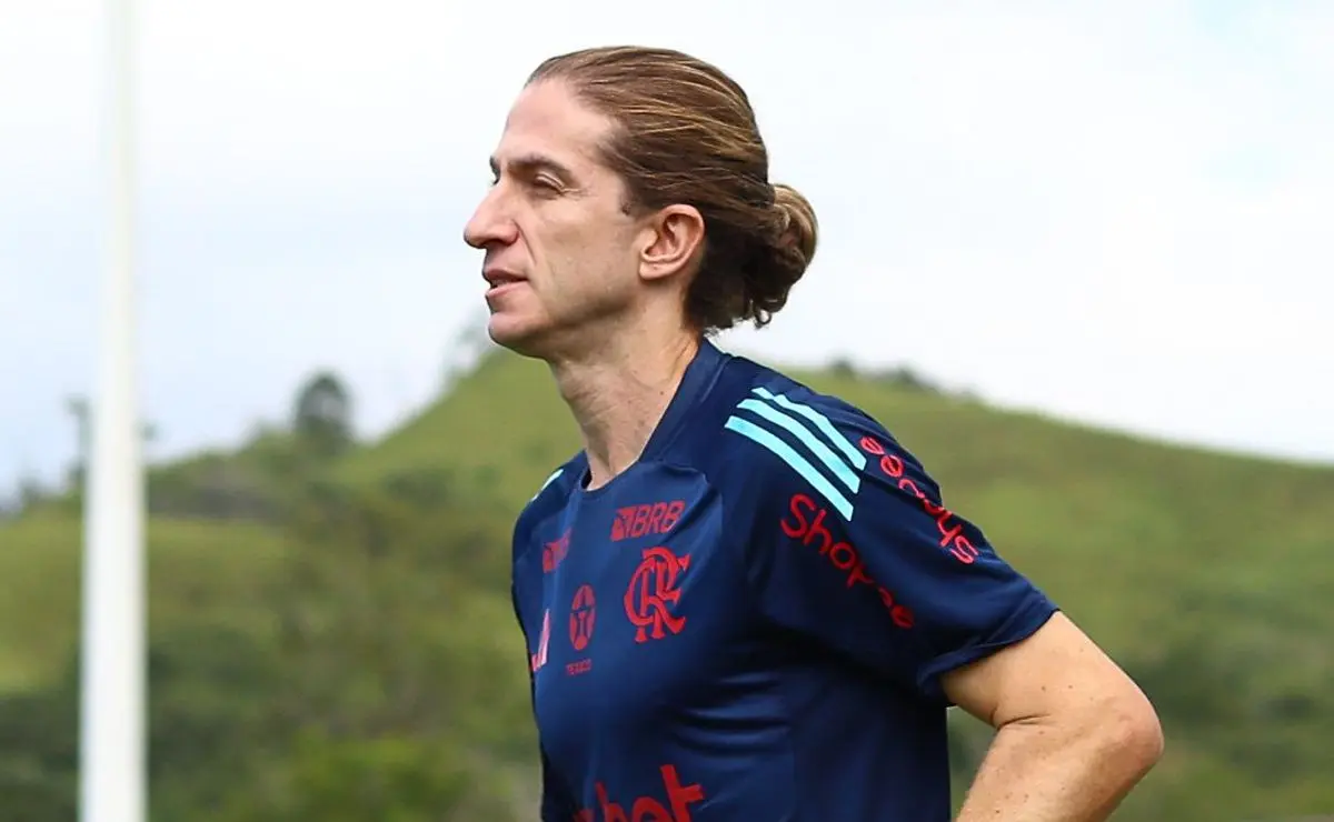 Filipe Luís não será demitido em caso de derrota na Libertadores: decisão é de Bap