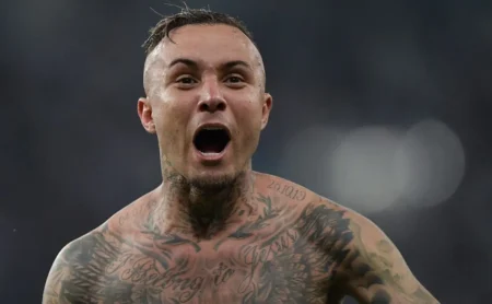 Cebolinha não volta ao Grêmio: negociação encerrada.