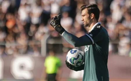 Vasco mantém invencibilidade na Sul-Americana em meio a fase instável