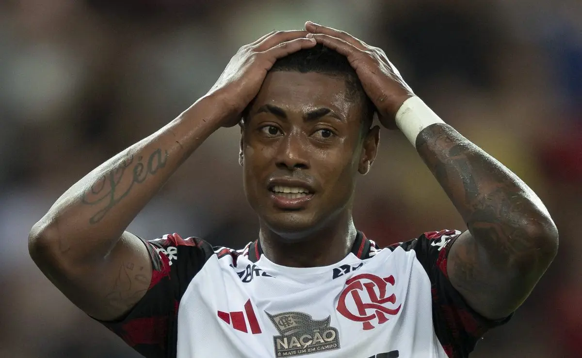 STJD investigará Bruno Henrique, jogador do Flamengo.