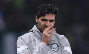 Abel Ferreira define futuro no Palmeiras em meio à especulação da Seleção Brasileira e caminha para renovação