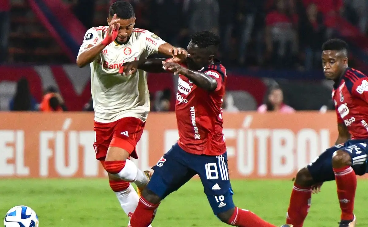 Internacional Busca Equilíbrio Contra o Atlético Nacional na Colômbia