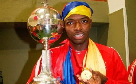 Wason Rentería Confirmado em Jogo da Libertadores entre Internacional e Atlético Nacional