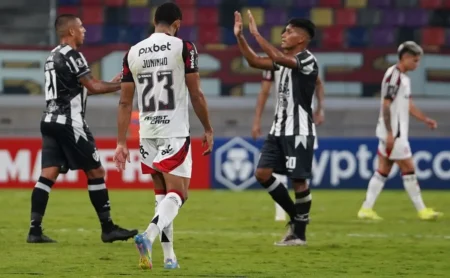 Flamengo Empata com Central Córdoba Após Segundo Tempo Fraco e Acende Sinal de Alerta na Libertadores