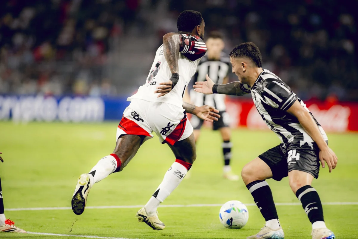 Flamengo: Discurso Coeso e Cobranças Internas Após Desempenho na Libertadores