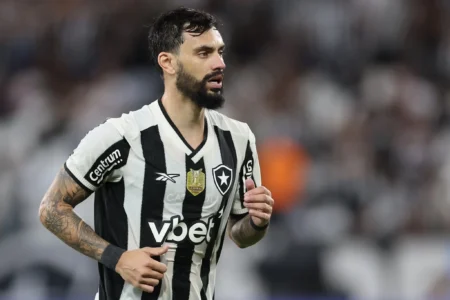 Mastriani lesionado: Botafogo perde jogador para duelo com Estudiantes na Libertadores