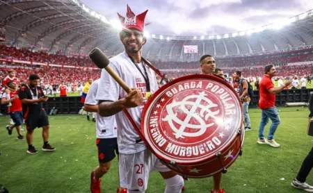 Kaique Rocha Define Futuro Após Desligamento de Dupla no Internacional em 2025