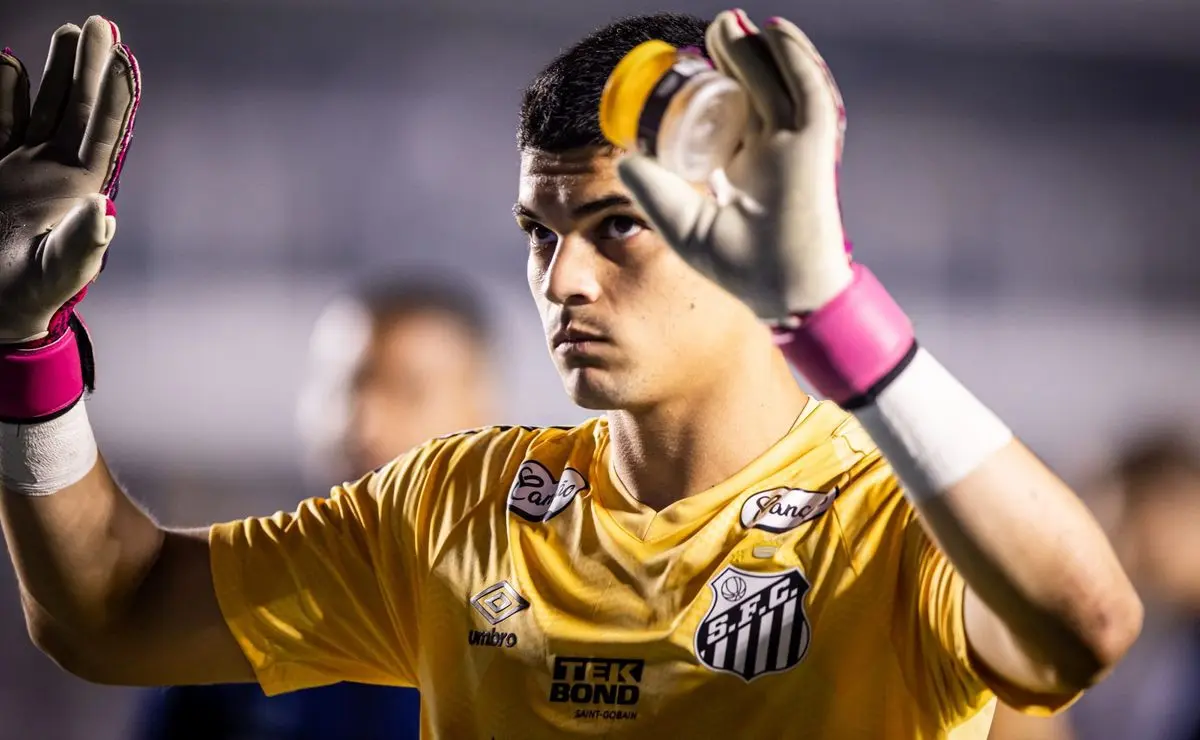Gabriel Brazão Alerta Após Vitória do Santos: "Estávamos em Dívida"