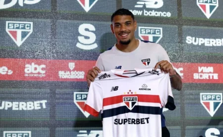 Ruan Tressoldi se destaca na Libertadores e conquista vaga no São Paulo
