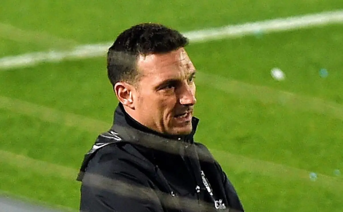 Scaloni nega assumir a Seleção Brasileira: "Eu não"