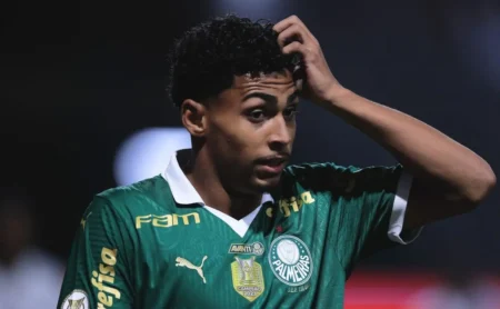 Borussia Dortmund fecha contratação de Luighi do Palmeiras por R$ 159 milhões