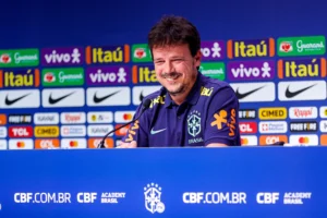 Fernando Diniz no Vasco: Planejamento e Comissão Técnica para a Estreia
