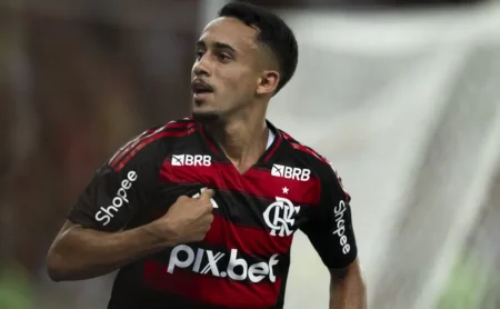 Flamengo avalia proposta do Cruzeiro por William e Walace, envolvendo Luiz Araújo e Matheus Gonçalves