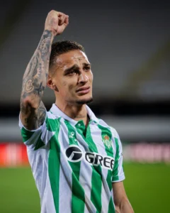 Antony se emociona com Betis na final: "Já chorei muito, vivo um sonho" – veja as fotos