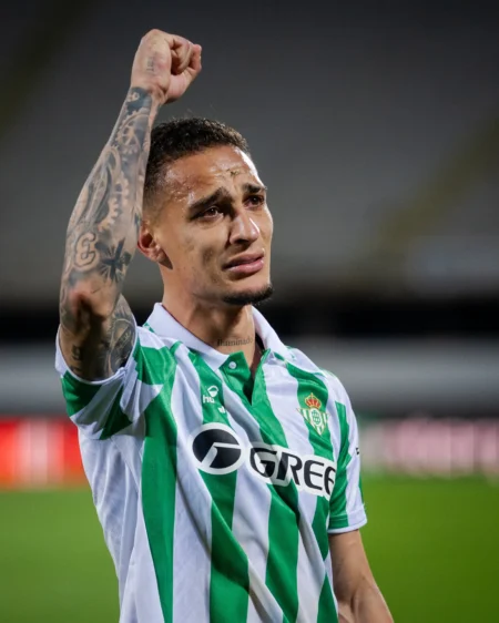 Antony se emociona com Betis na final: "Já chorei muito, vivo um sonho" – veja as fotos
