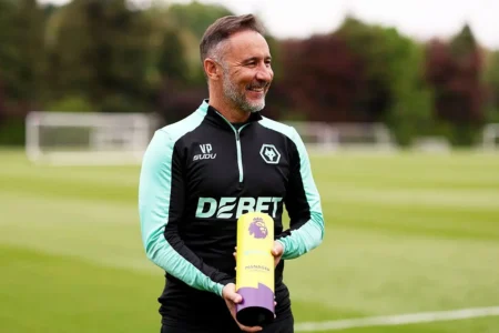 Vítor Pereira Conquista Prêmio de Técnico do Mês na Premier League