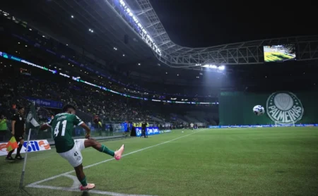 Palmeiras Busca Boa Fase em Casa Após Sequência de Seis Jogos em SP