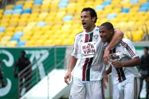 Robert, ex-jogador de Fluminense e Barcelona, abandona o futebol e inicia carreira no pagode aos 28 anos: "Um novo recomeço".