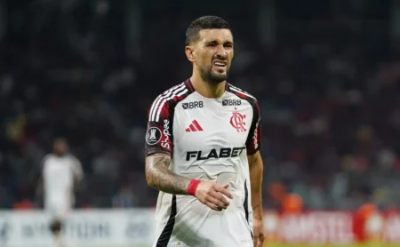 Arrascaeta permite negociações com outros clubes, informa-se