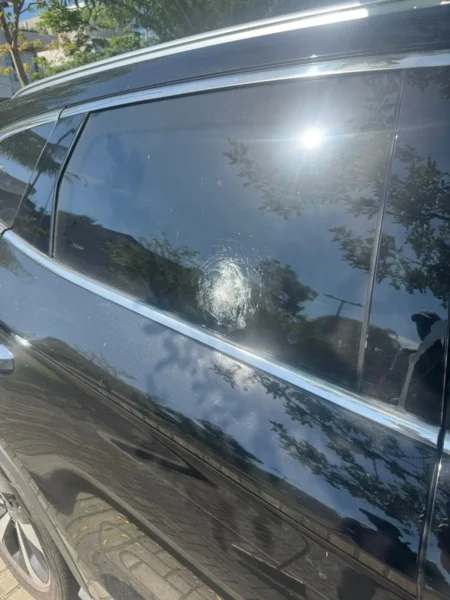 Polícia ouve Rossi no CT do Flamengo após assalto no desembarque.