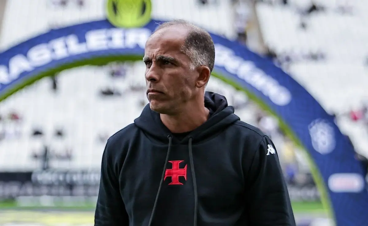 Vasco em Campo: Felipe Promove Mudanças Diante do Vitória, Sem Diniz