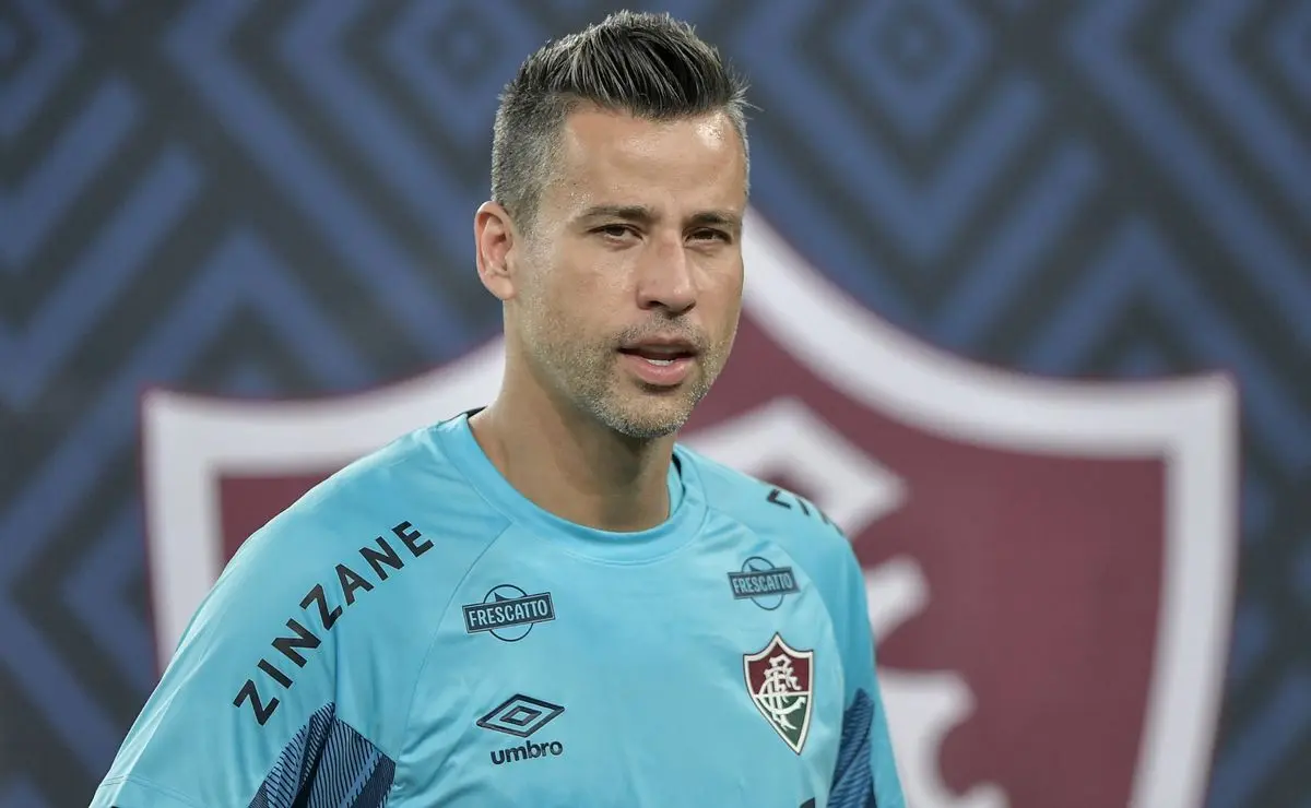 Filipe Luís Confia em Jovem Talento na Copa do Brasil e Flamengo Reforça Elenco com João Victor em Destaque