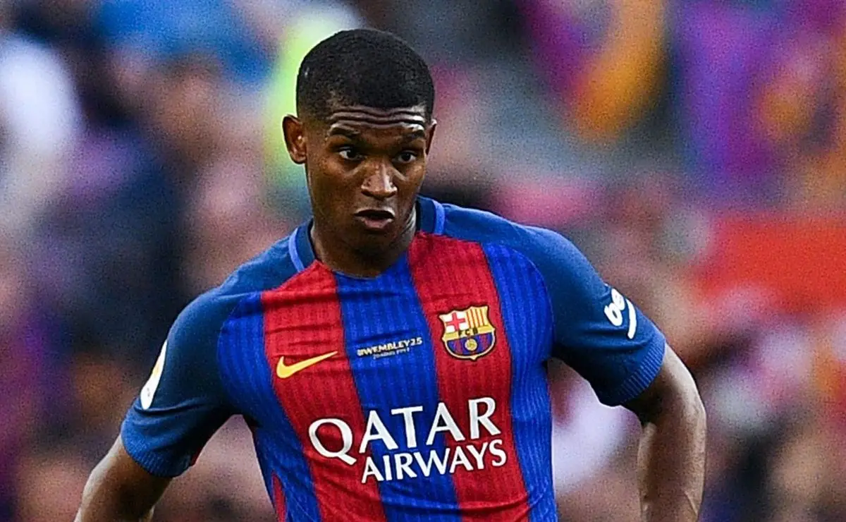Santos Avalia Contratação de Marlon, Ex-Barcelona, para Reforçar Defesa