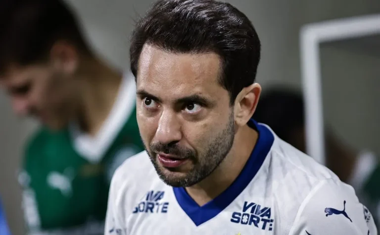 Recado de Everton Ribeiro a Filipe Luís antes de Flamengo e Bahia